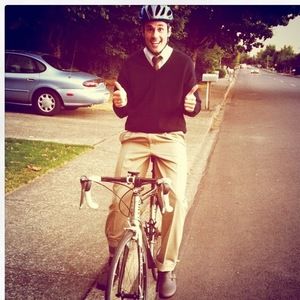 Meet your Posher, Logan